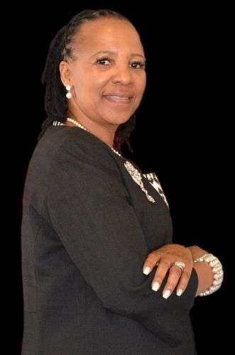 Dr Mamikie Molapo - Inspirational Speaker