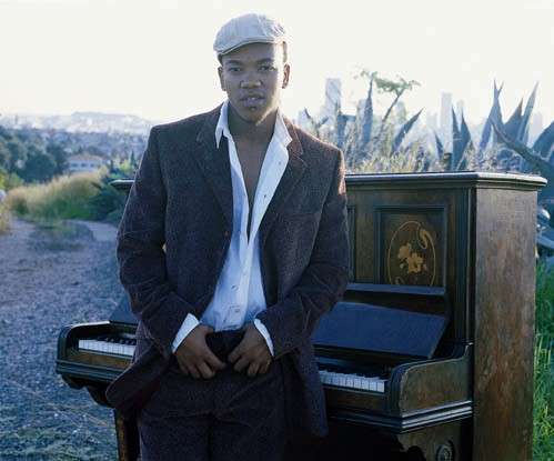 Loyiso Bala - Conference Corporate Entertainer Loyiso Bala - Conference Corporate Entertainer