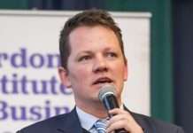 Marius Oosthuizen - Economic Futurist Speaker