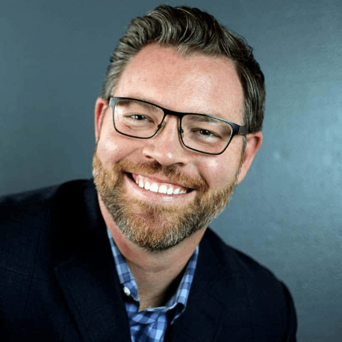 Jason Hewlett International Motivational Speaker Utah